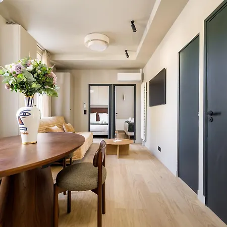 Sereners Celestins Apartment *
