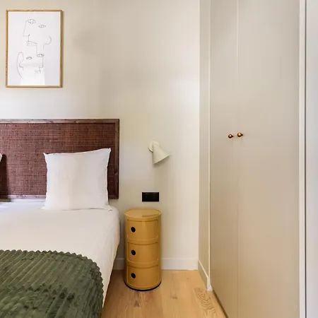 Sereners Celestins Apartment